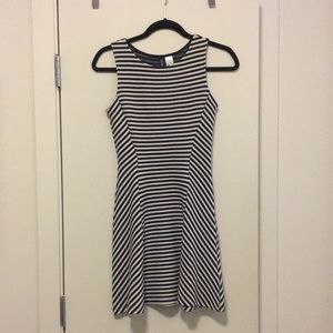 H&M navy and white striped business dress - size 4